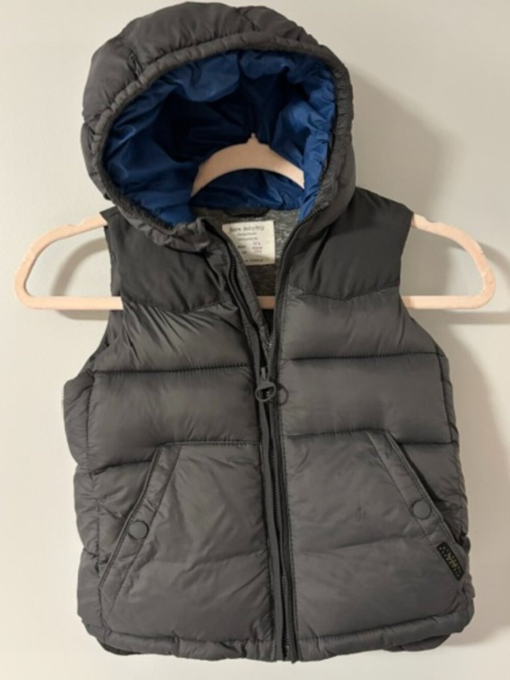 Zara Kids Grey Quilted Puffer Vest with Hood- Size 3/4